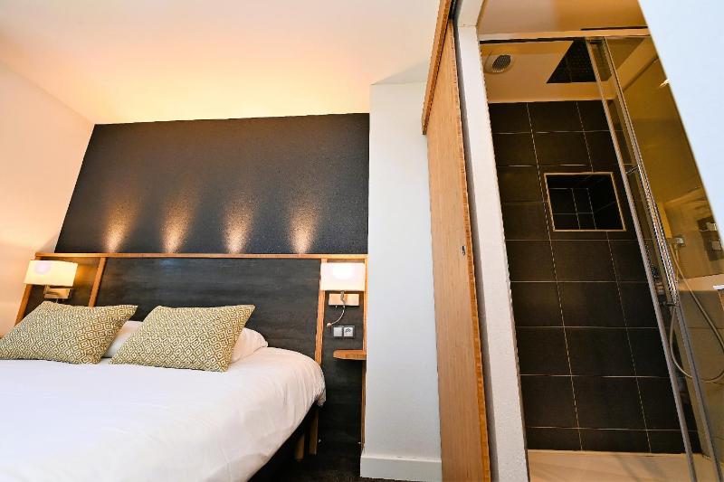 Comfort Double Room image 4