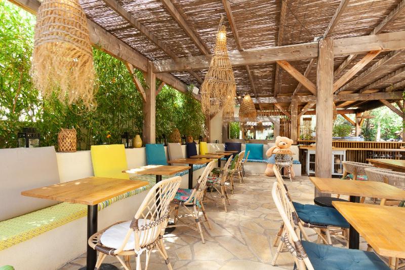 Hôtel La Piscine - image 3