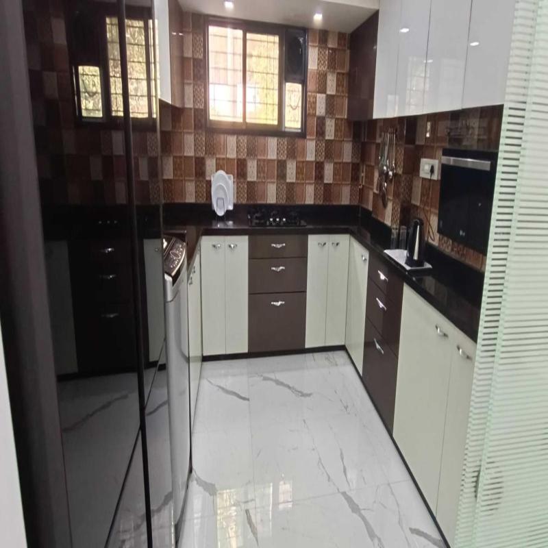 The Diplomat Villa - image 9