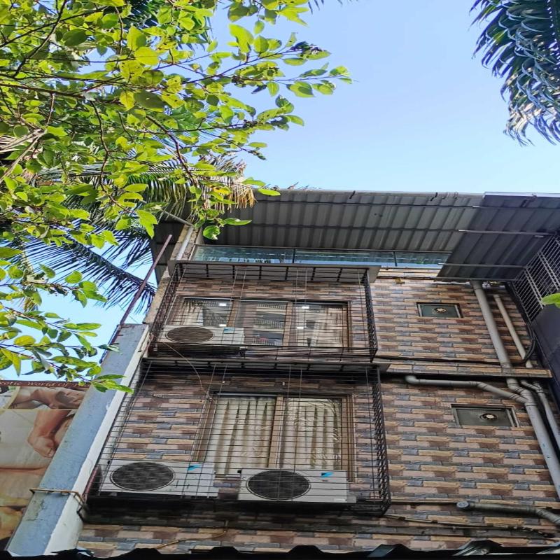 The Diplomat Villa - image 13