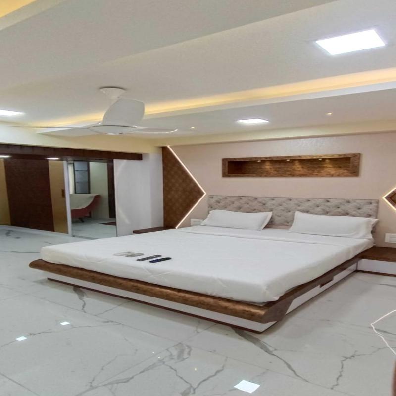 The Diplomat Villa - image 15