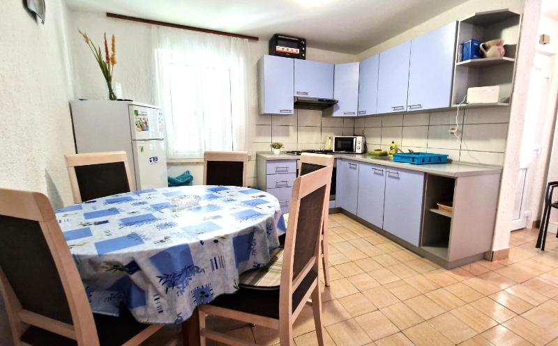Apartments Miklic - image 30