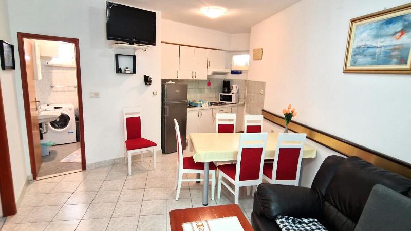 Apartments Miklic - image 24
