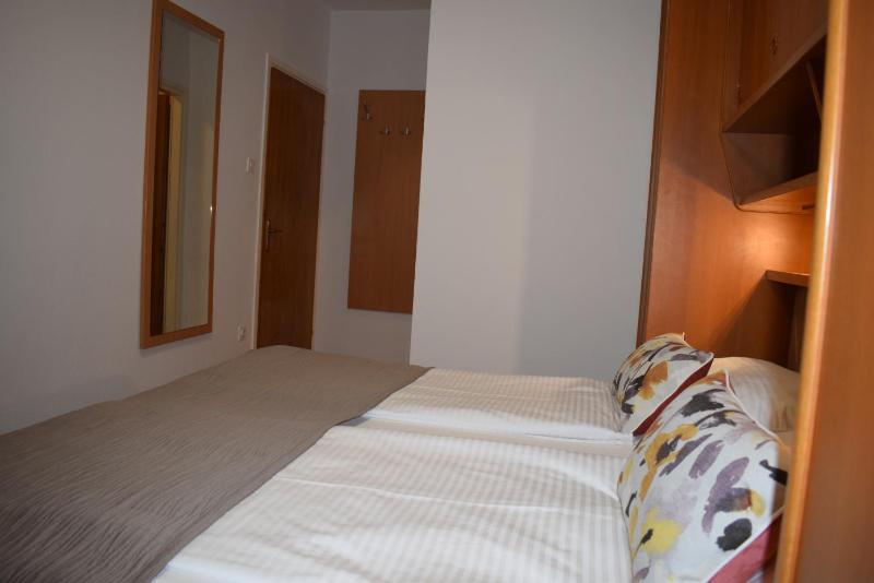 Guest house Tom - image 33