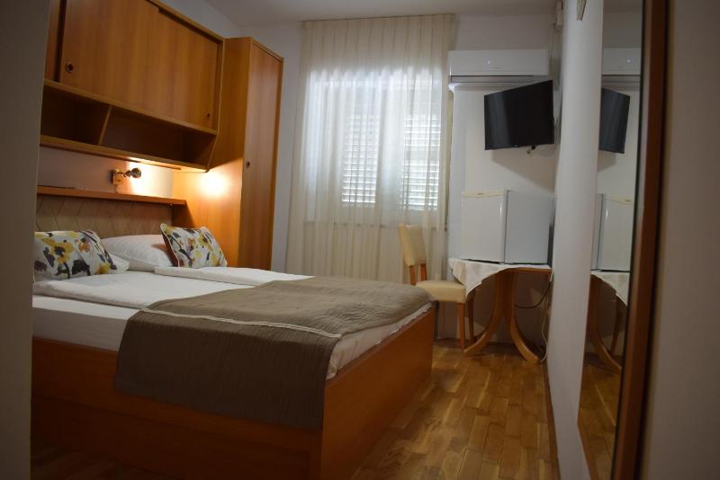 Guest house Tom - image 39