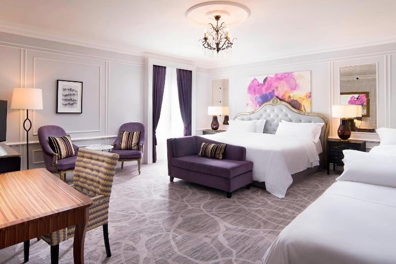 Family Room, Guest room, 1 King or 1 Twin/Single Bed(s) image 1