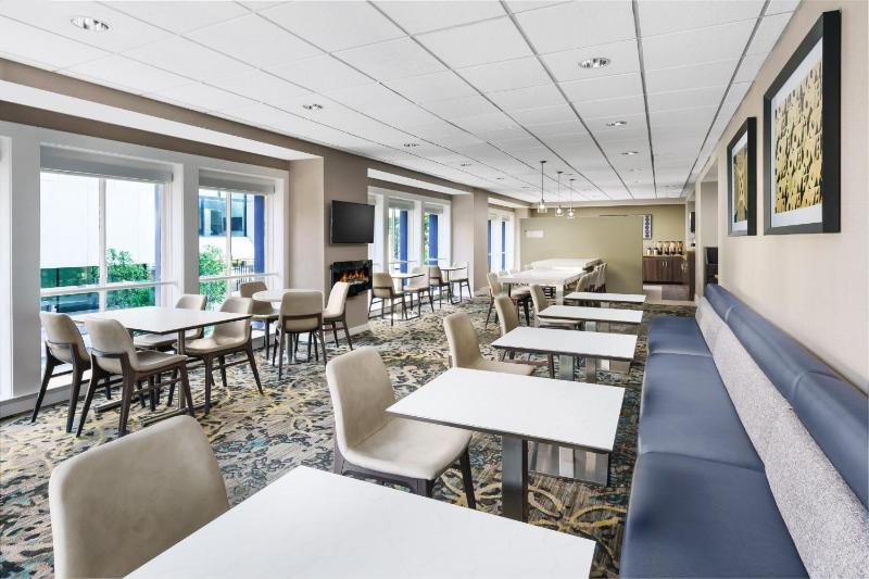 Residence Inn by Marriott Atlanta Downtown - image 29