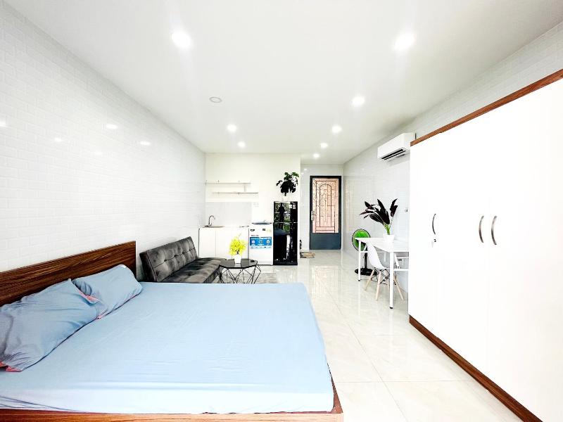 Long Home 2 - B01 - image 7