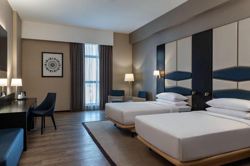 Deluxe Twin, (Comp. Shuttle to DMCC Metro, Marina Mall & JBR, 20% off on F&B outlet) image 4