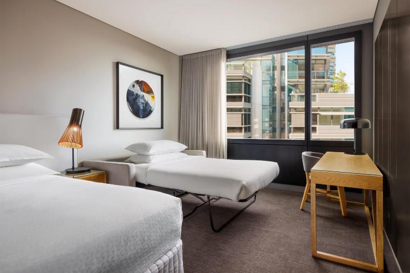 King Room image 4