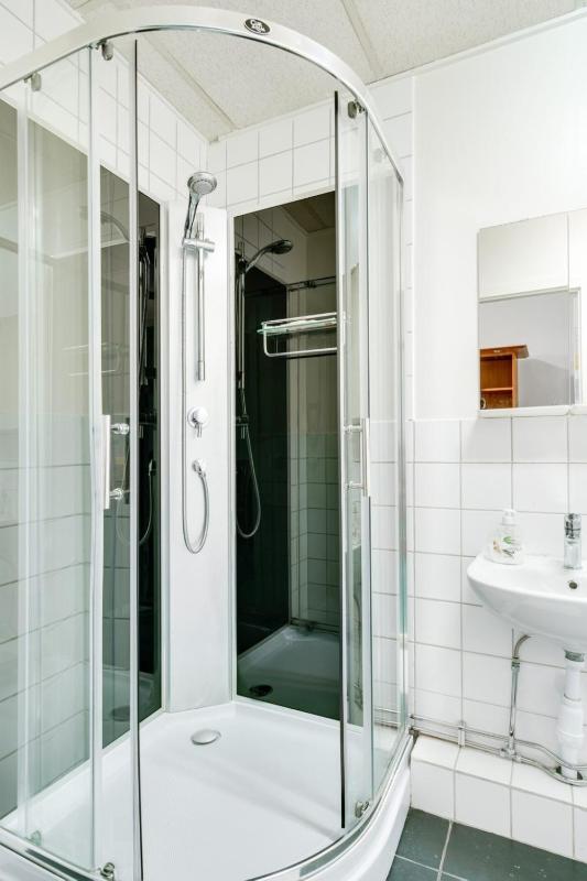Family Room with Private Bathroom image 1