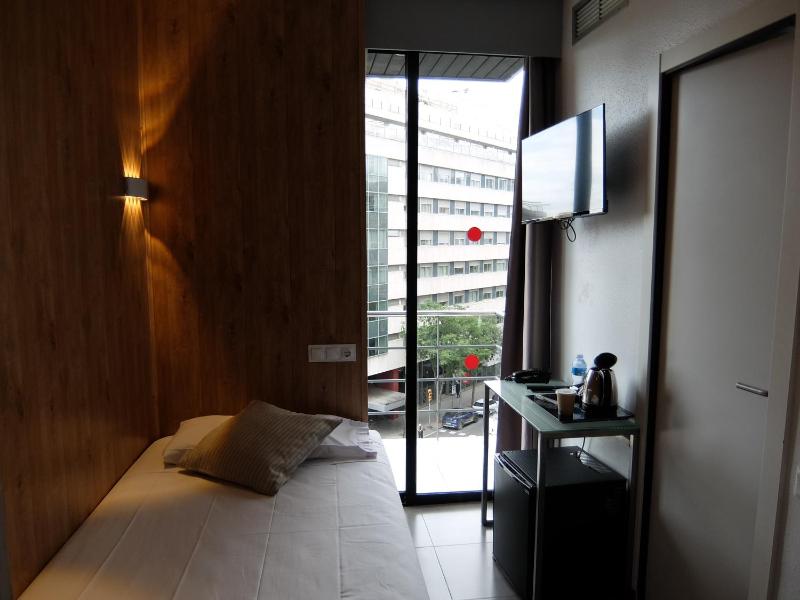 Single Room image 1