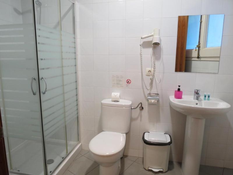 Double Room with Terrace image 2