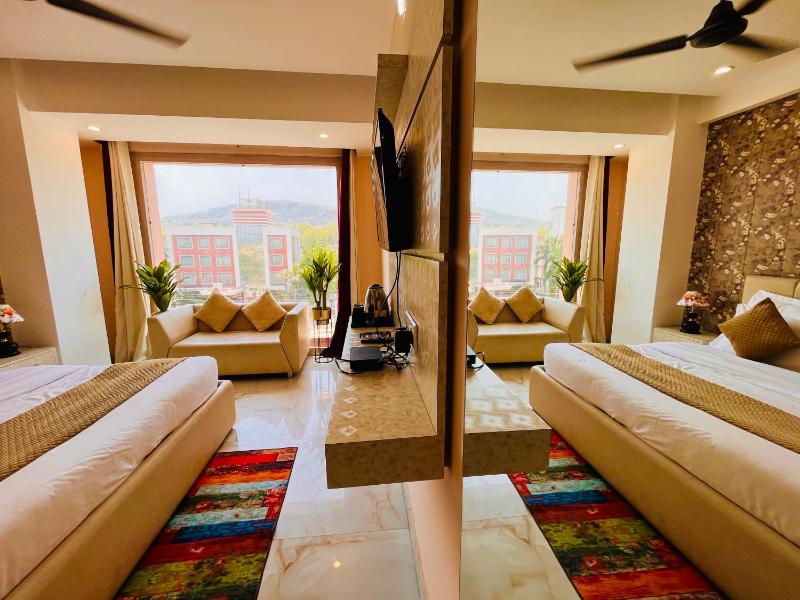 Hotel The Teerath View Near Har ke Pauri Road, Haridwar Images