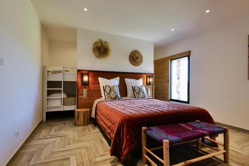 Superior Quadruple Room image 1