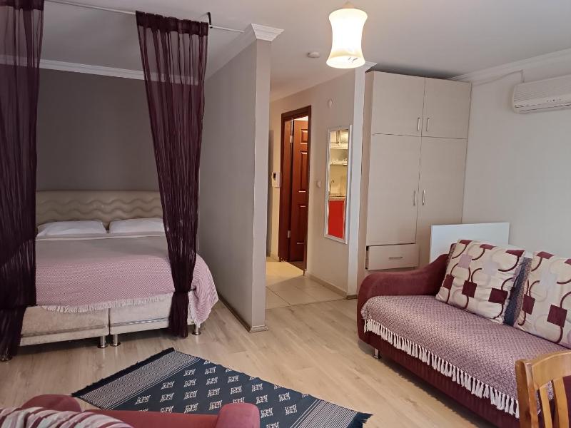 Superior Apartment image 3