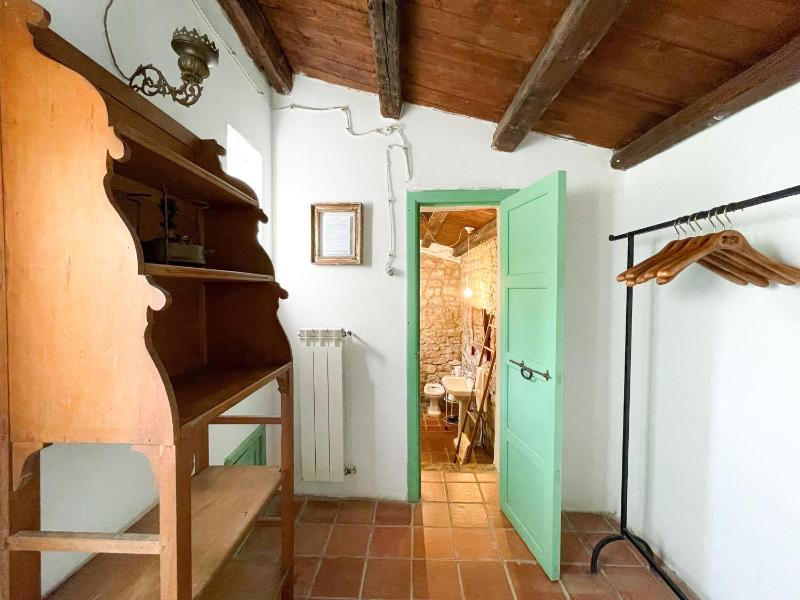 Double Room image 2