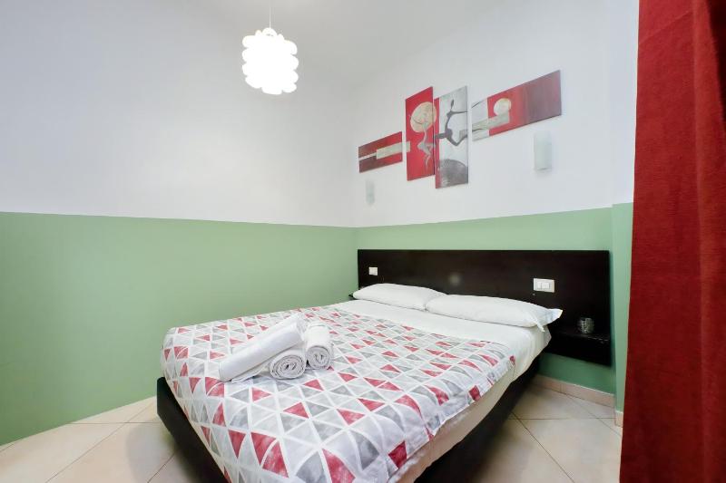 Single Room image 1
