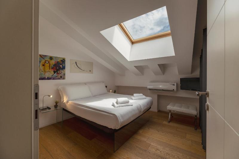 Suite image 1