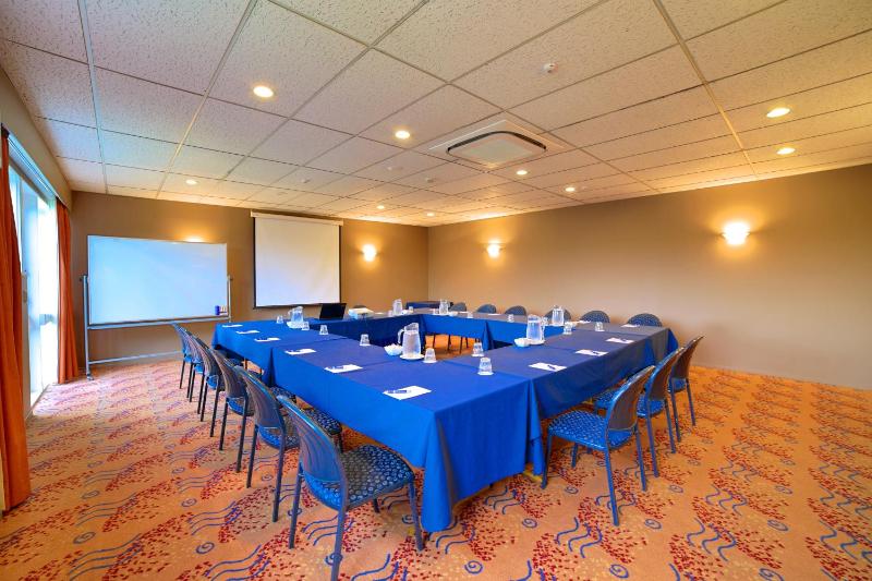 Brentwood Hotel - image 23