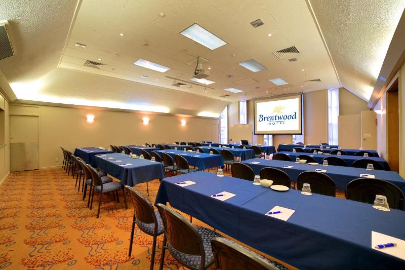 Brentwood Hotel - image 32