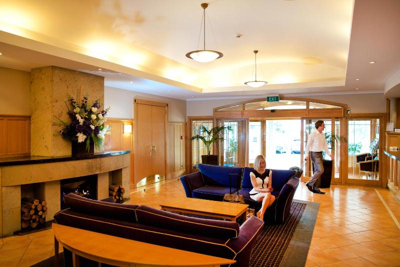 Brentwood Hotel - image 11