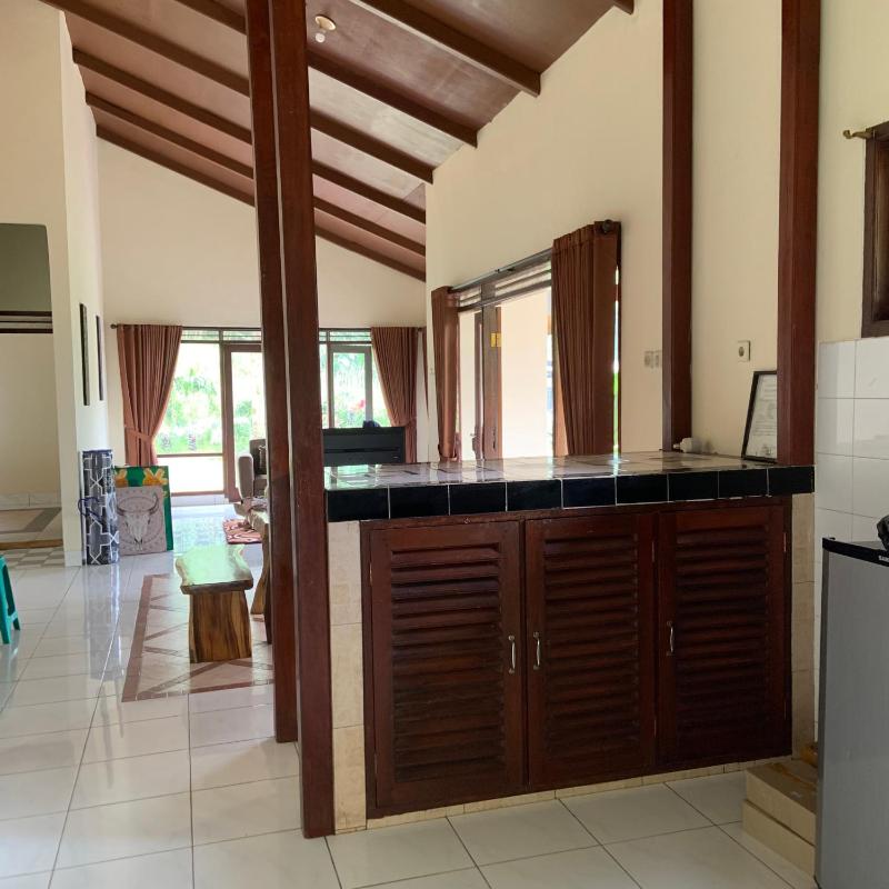Villa Kay Hills - image 23