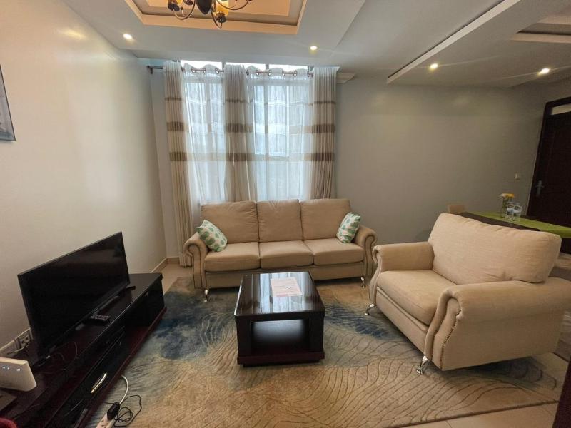IZA Serene city centre apartments - image 4