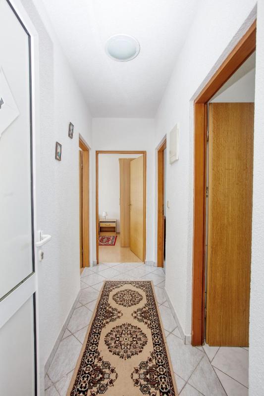 Two-Bedroom Apartment with Terrace image 2