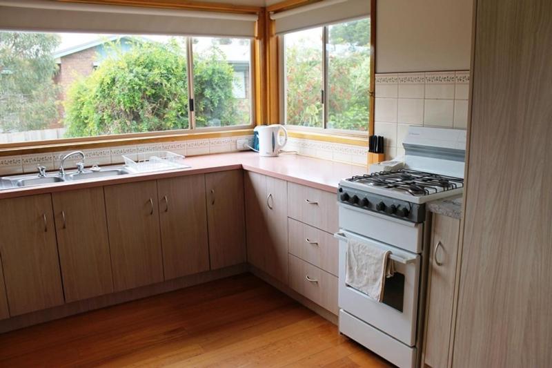 Family Holiday House with Open Plan Living - image 22