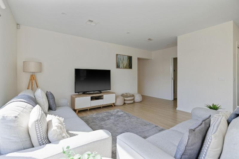 Ocean Breeze on Douglas - image 13