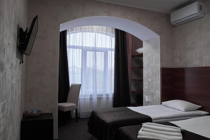 Double or Twin Room image 2
