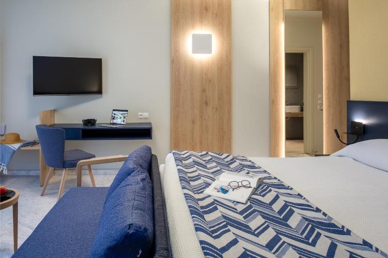 Superior Room image 4