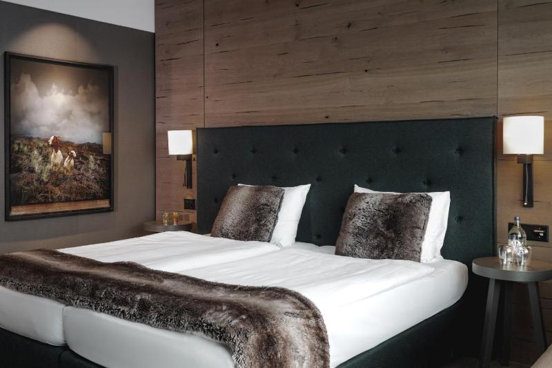 Standard Double Room image 1
