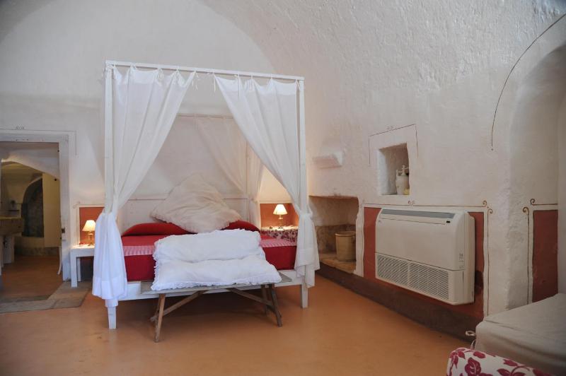 Deluxe Double Room image 3