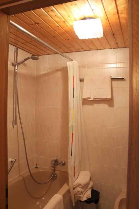 Quadruple Room image 4