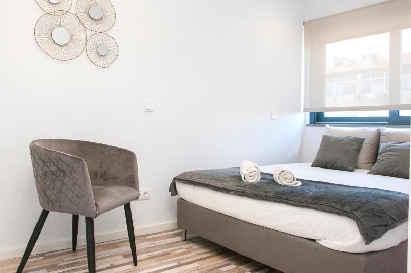 Host Wise - Amadeo Apartments - image 7