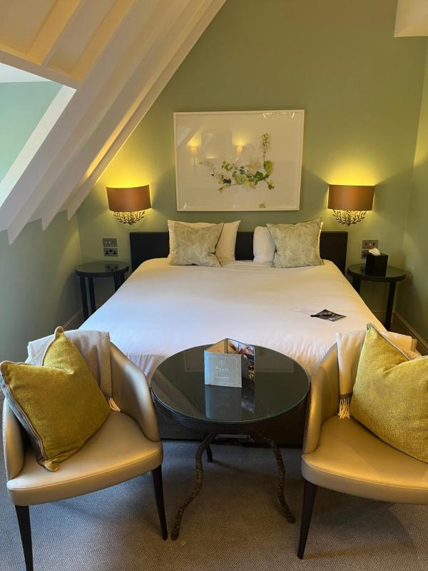 Deluxe Double Room image 3
