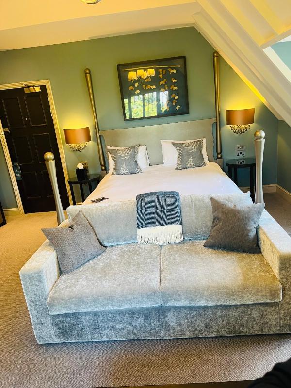 Deluxe Double Room image 2