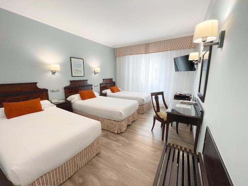Triple Room image 1