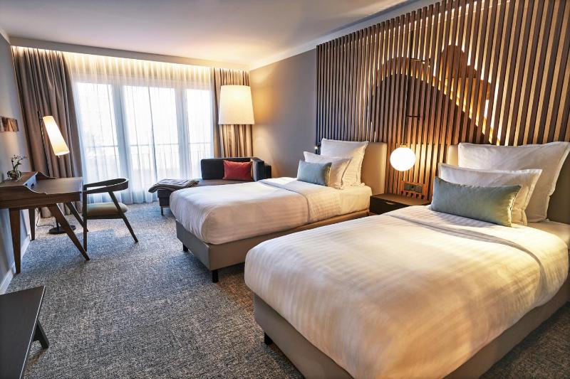 Superior Double Room image 3