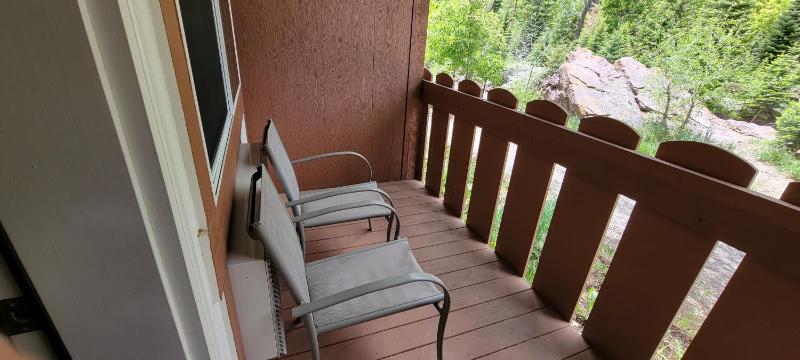 Double Room with Balcony image 3