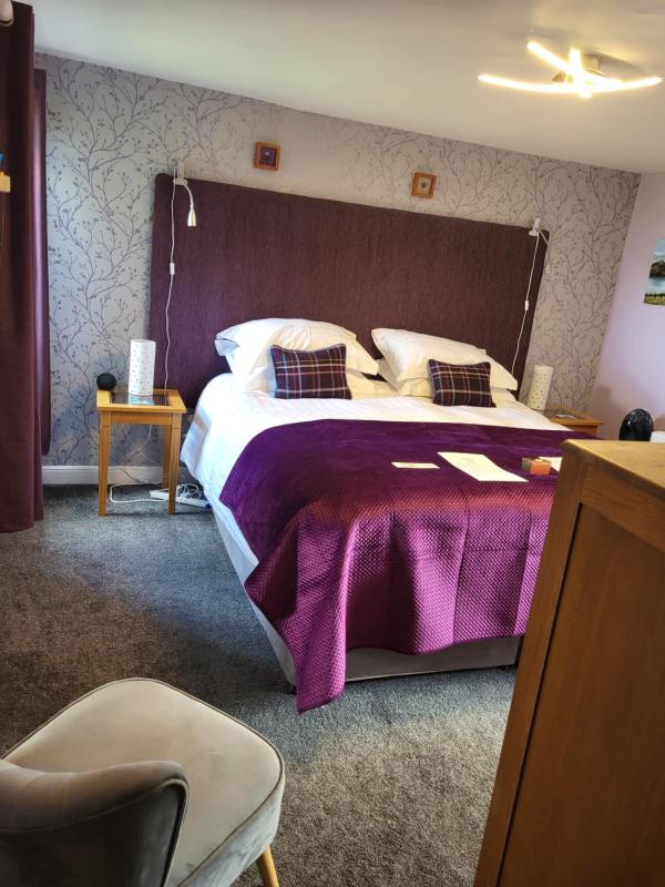 Double or Twin Room with Sea View image 1