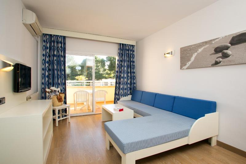 Two-Bedroom Apartment image 3