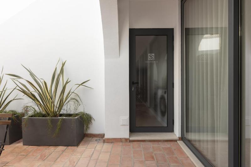 Madalena Village 1 - City centre by HD PROPERTIES - image 2