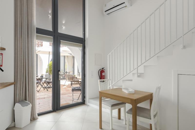 Madalena Village 2 - City centre by HD PROPERTIES - image 12
