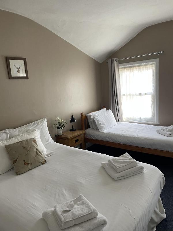Triple Room image 1