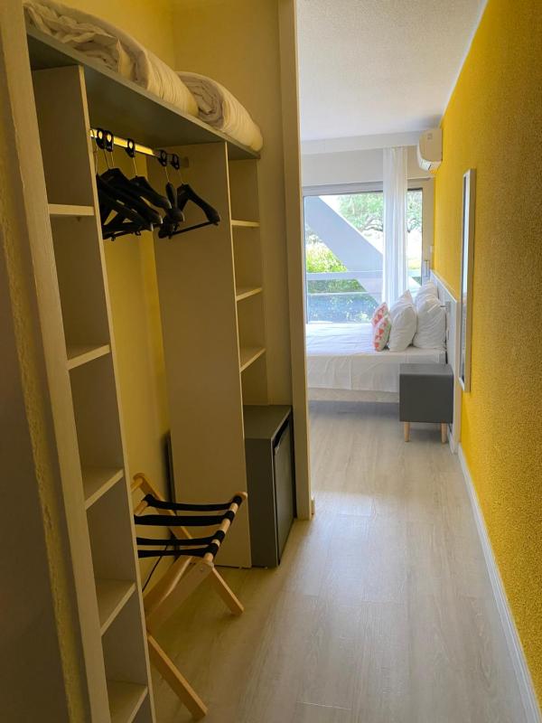 Suite - Beachside image 3