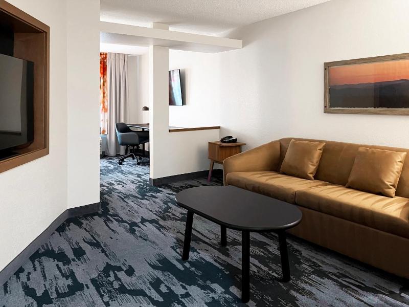One-Bedroom King Suite image 1