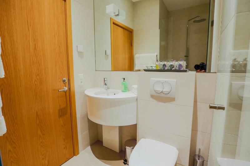 Double or Twin Room with Sea View image 3